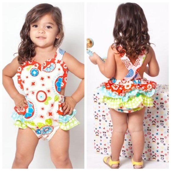 Jelly The Pug Romper Baby Girls Ruffle Sunsuit Romper size 6 24 Mo NWT - Picture 6 of 6